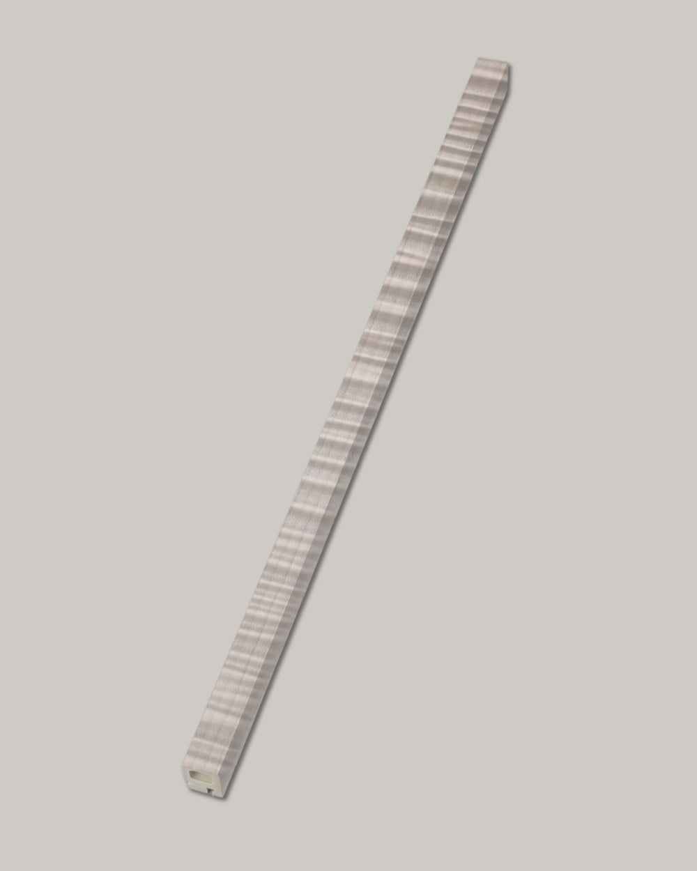 Mink ripple grid corner line trim